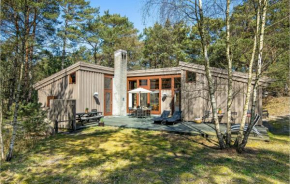 3 Bedroom Stunning Home In Nexø Vester Sømarken